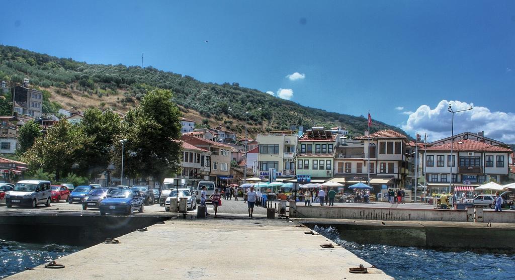 Tirilye Evi Otel Zeytinbagi Kültér fotó