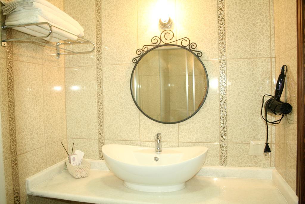 Tirilye Evi Otel Zeytinbagi Kültér fotó